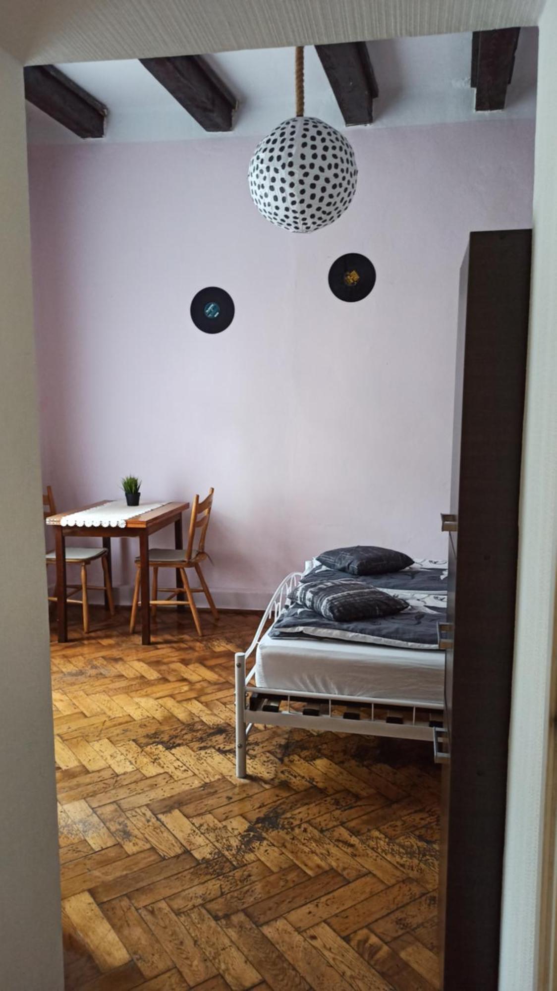 Willa Retro Hostel Krakow Exterior photo